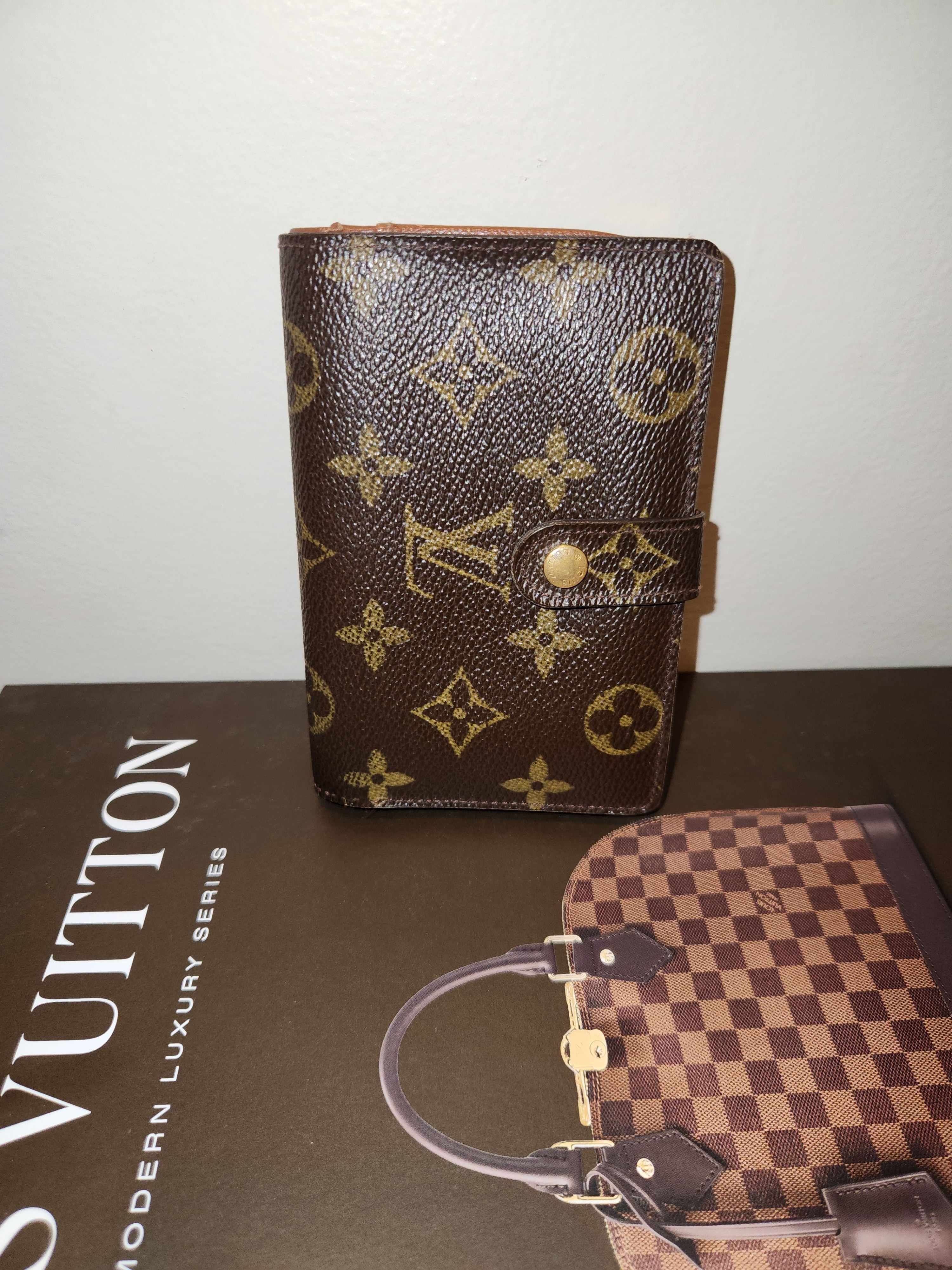 Authentic Louis Vuitton Monogram French Kiss Wallet